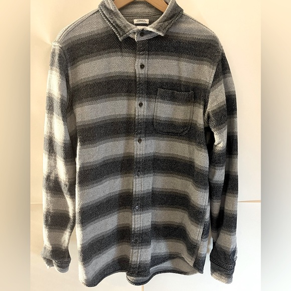 GAP gray stripes button up - Picture 1 of 5